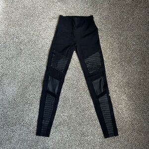 Alo 7/8 high waist moto leggings Size Small